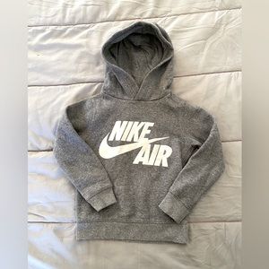2T Nike sweatshirt
